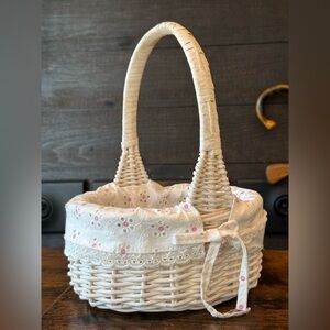 Cream Woven Basket Bag with Lace Detail